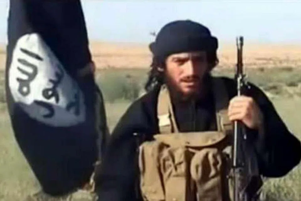 Gambar fail ini menunjukkan satu imej Abu Mohammad al-Adnani al-Shami yang diambil pada 2 Okt 2013 daripada sebuah video yang dimuat naik di YouTube pada 8 Julai 2012. 