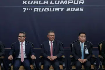 Saifuddin Nasution Ismail, Jeneral Tea Seiha , Jeneral Nattaphon Narkphanit 