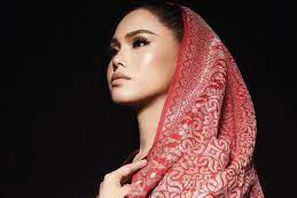 Bella Astillah menegaskan tiada sebab untuknya merancang penangkapan suaminya, Aliff Aziz, bersama sahabatnya, Ruhainies.