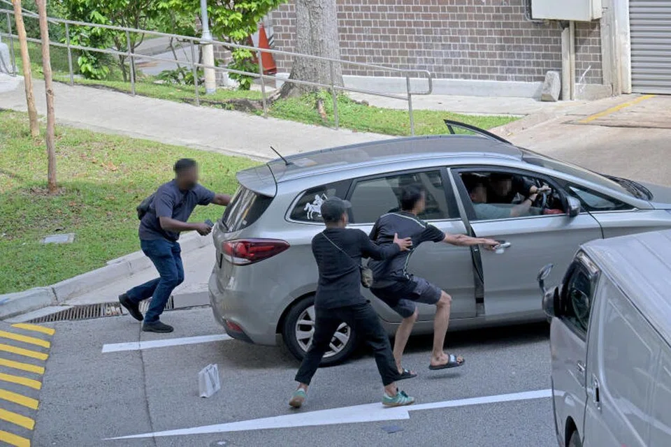 HSA, vape, dadah, Bishan, pemandu kereta, serbuan