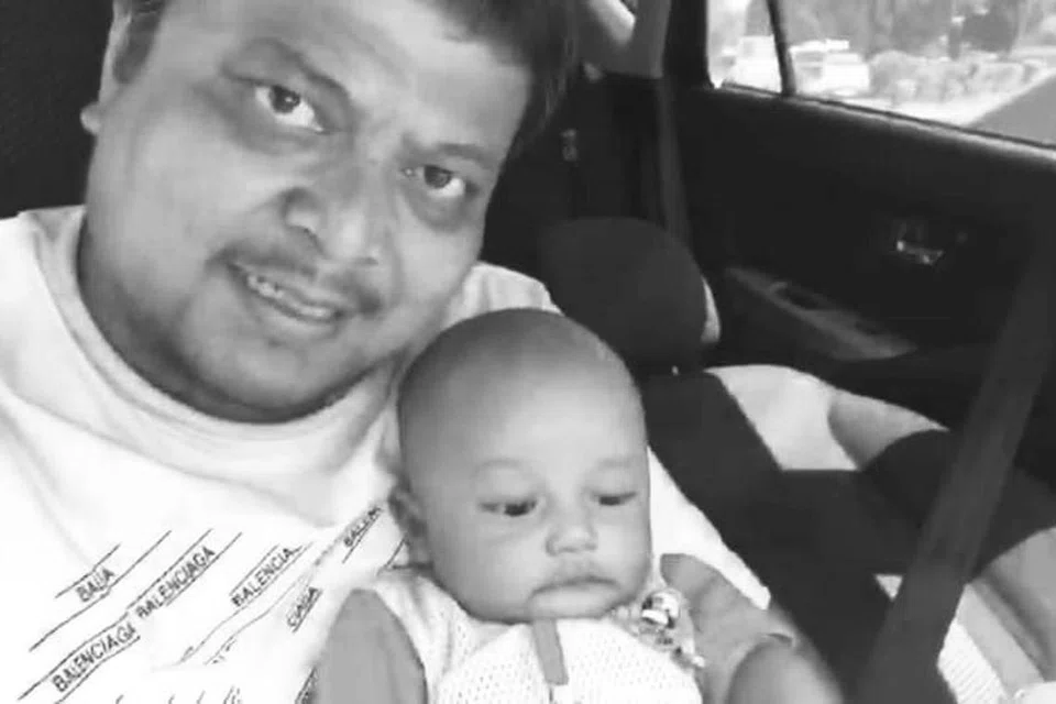 Dalam kejadian kira-kira pukul 8.30 pagi itu, Muhammad Nur Daniel Nurul Efendy, tiga bulan, disahkan meninggal dunia di tempat kejadian manakala bapanya, Allahyarham Nurul Efendy Ibrahim, 35 tahun, turut ditemui tidak bernyawa.