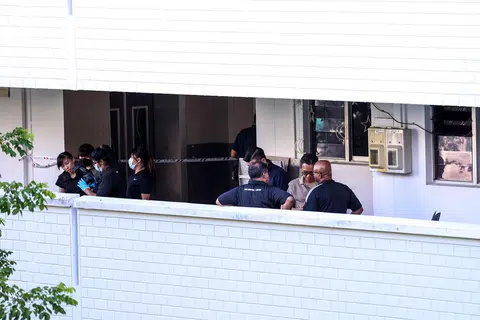 Ridawi Morsudin dikatakan membunuh Cik Aminah Abdul, 74 tahun, antara 6.40 petang pada 4 Jun dengan 12.58 pagi pada 5 Jun di flat Blok 137, Petir Road.