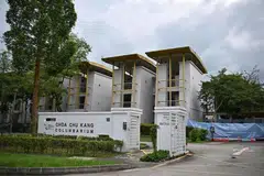Hanya keluarga terdekat dengan tempahan dan permit yang diperlukan akan dibenarkan memasuki Garden of Peace di Kompleks Tanah Perkuburan Choa Chu Kang terutamanya pada 13 hari sibuk daripada 16 Mac hingga 14 April.