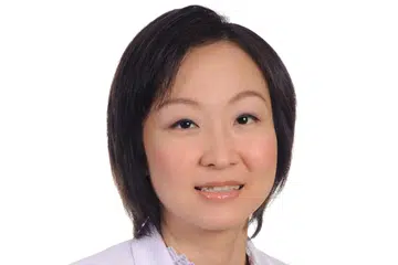 DR KER: Orang tua harus menggunakan pelembap sekurang-kurangnya dua kali sehari.