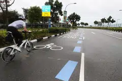 LORONG KHAS BASIKAL: Lorong berbasikal sepanjang 4.6km di West Camp Road adalah yang pertama di negara ini berasaskan masa. - Foto KELVIN CHNG