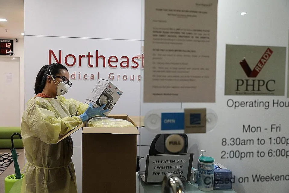 KLINIK PHPC: Rangkaian klinik PHPC seperti Northeast Medical Group ini diaktifkan oleh MOH di mana orang ramai boleh mendapatkan rawatan dengan kos rendah. - Foto BH oleh ONG WEE JIN