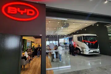 Pembukaan bilik pameran BYD seluas 2,000 kaki persegi itu diadakan selepas Inchcape dilantik sebagai pengedar jenama itu pada 2023. 