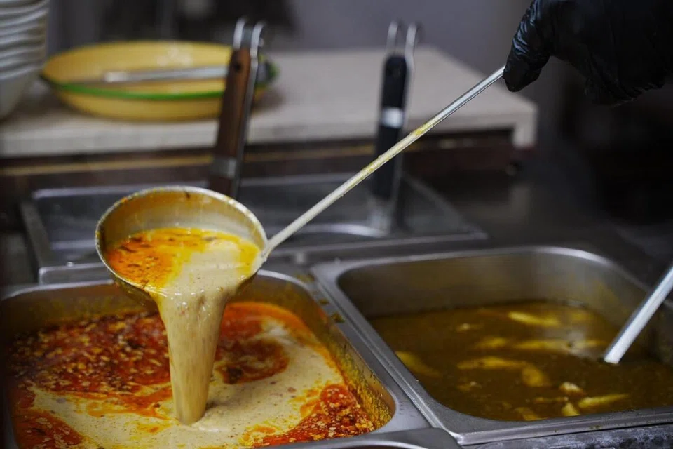 Singapura, The Buffet Club