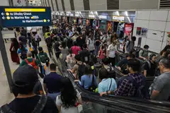 Singapura, malam Tahun Baru, New Year’s Eve, khidmat, bas, tren, public transport, MRT, bus