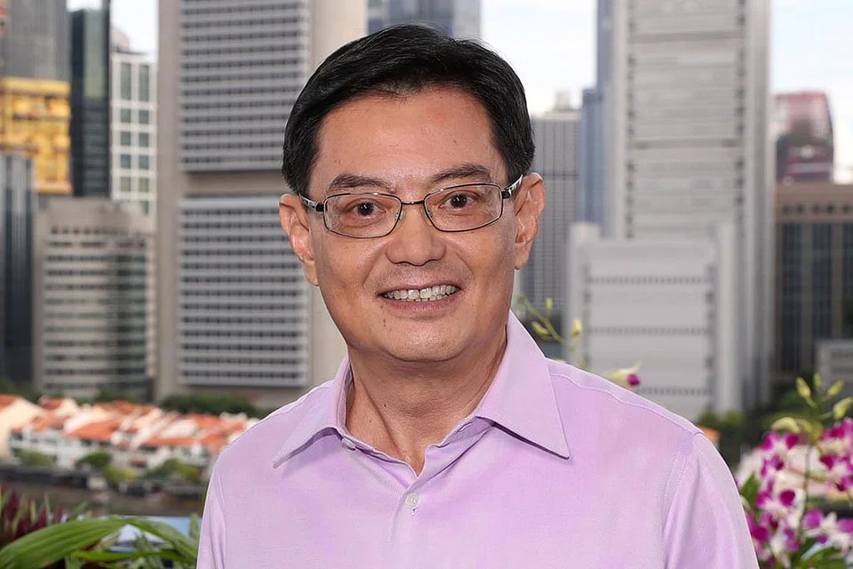 TUGAS TAMBAHAN: DPM Heng Swee Keat selain kekal sebagai Menteri Kewangan turut diberi satu lagi tugas baru sebagai Menteri Penyelaras Dasar Ekonomi. - Foto fail
