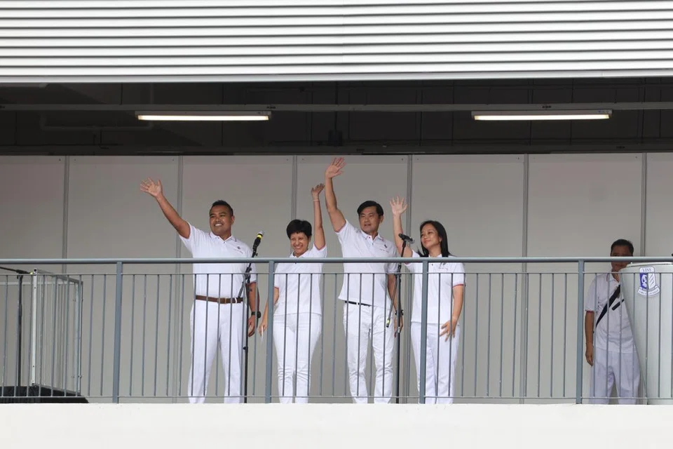 Pasukan Parti Tindakan Rakyat (PAP) untuk GRC Pasir Ris-Changi dianggotai (dari kiri) Encik Sharael Taha, Cik Indranee Rajah, Encik Desmond Tan, dan Cik Valerie Lee.