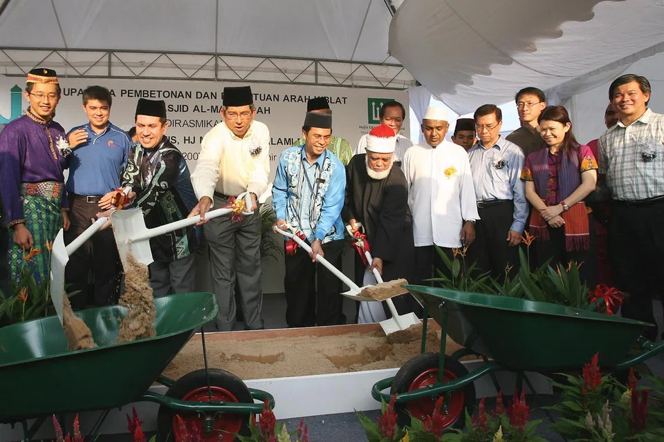 Syed Isa Semait, mufti