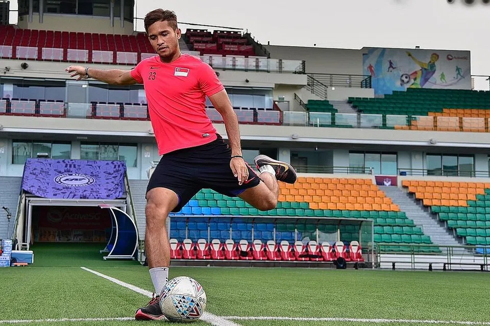 LEBAR SAYAP: Zulfahmi Arifin akan menyarung jersi kelab Liga Satu Thailand, Suphanburi FC untuk semusim tahun depan. - Foto BH oleh DESMOND WEE