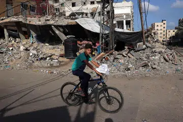 Kumpulan hak asasi manusia mahu Mahkamah Jenayah Antarabangsa (ICC) menyiasat jenayah perang melibatkan tiga serangan udara Israel yang membunuh 44 orang di Gaza.