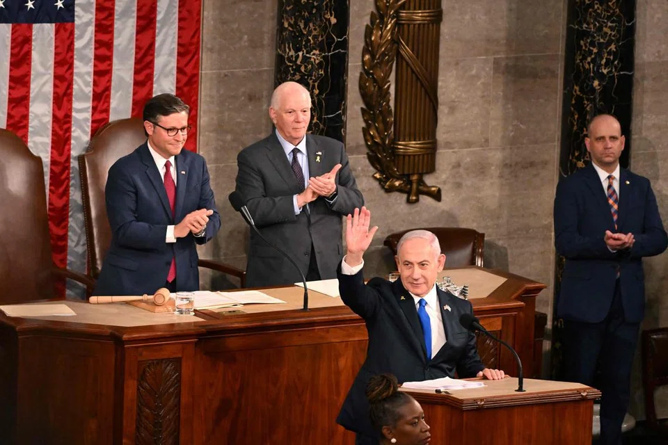Perdana Menteri Israel, Encik Benjamin Netanyahu, telah  melakar satu garis besar yang samar-samar mengenai rancangan untuk “deradikalisasi” Jaluran Gaza selepas perang dalam ucapan kepada Kongres pada 24 Julai. 