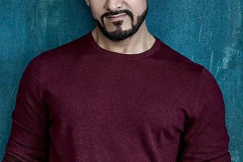 CABARAN BARU : Selepas kegagalan teruk filem Thugs of Hindostan yang dijayakannya tahun lalu, bintang filem Hindustan, Aamir Khan, berharap dapat menjadikan filem Lal Singh Chaddha karya pecah panggung yang tidak akan dilupakan penonton sedunia. - Foto INDIA TRIBUNE