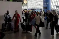 Jabatan Negara Amerika Syarikat mengumumkan  bahawa ia akan menggantung pemprosesan visa imigran daripada 75 negara mulai 21 Januari 2026.