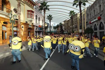 Universal Studios Singapore melancarkan ‘Minion Land’ pada 14 Februari.  Ia merupakan zon bertema baru yang menawarkan tarikan interaktif,  restoran khas dan cenderamata eksklusif.