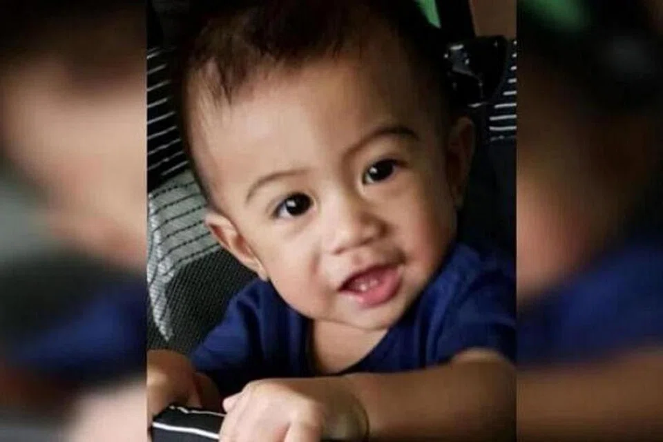 MANGSA BUNUH: Bayi berusia sembilan bulan ini, Izz Fayyaz Zayani Ahmad, mengalami kecederaan selepas kepalanya ditolak ke lantai van dan tertuduh, Mohamed Aliff Mohamed Yusoff , dikenakan penjara seumur hidup dan 15 kali sebatan dengan rotan.