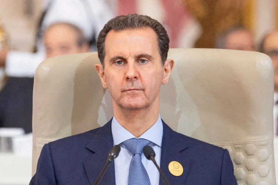 Bekas Presiden Syria, Encik Bashar Al-Assad, telah melarikan diri ke Russia setelah pemerintahannya diguling.