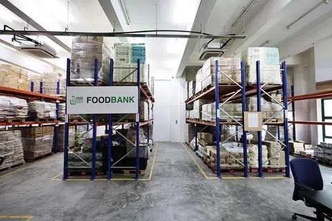 NPO, Food Bank, kos pengangkutan dan bahan api yang meningkat, konflik di Timur Tengah.