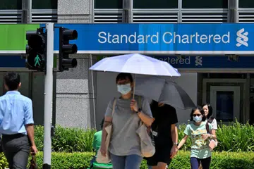 BERTUKAR TANGAN: Penjualan perniagaan kewangan penerbangan global Bank Standard Chartered itu termasuk aset operasi bernilai AS$700 juta dan pinjaman berjumlah AS$2.9 bilion kepada AviLease, syarikat pajakan pesawat yang disokong Arab Saudi.  