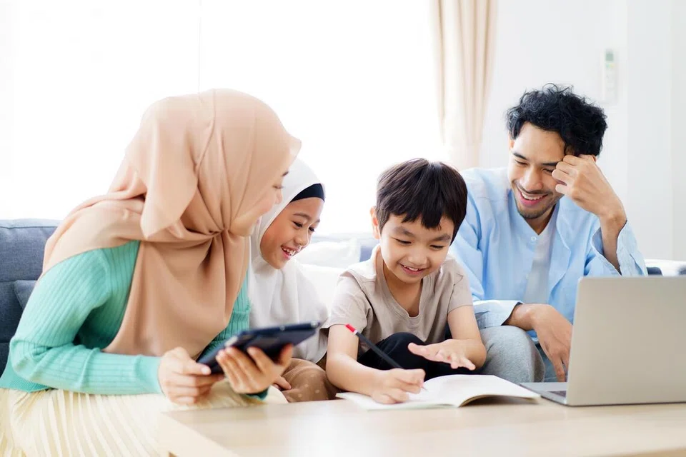 Setiap anak adalah amanah dan anugerah yang memerlukan didikan berlandaskan kasih sayang, kesabaran dan panduan Islam agar mereka membesar dengan jati diri yang positif.
