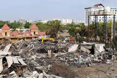 Beginilah keadaan tapak taman hiburan di Rajkot,  Gujerat India pada 26 Mei 2024 sehari selepas kebakaran