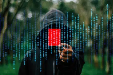 TANGANI ANCAMAN 'RANSOMWARE': Peratusan pertubuhan Singapura yang melaporkan sekurang-kurangnya satu serangan pada tahun lalu juga meningkat daripada 60 peratus dalam laporan tahun lalu kepada 80 peratus tahun ini. - Foto hiasan fail