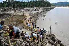 Sumatera, banjir, menimpa