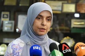 Pengerusi Bersama Jawatankuasa Memperkukuh Langkah Perlindungan dalam Persekitaran Keagamaan, Profesor Madya Dr Razwana Begum Abdul Rahim, yang juga Ketua Program Keselamatan Global dan Strategi di Universiti Sains Kemasyarakatan Singapura (SUSS).