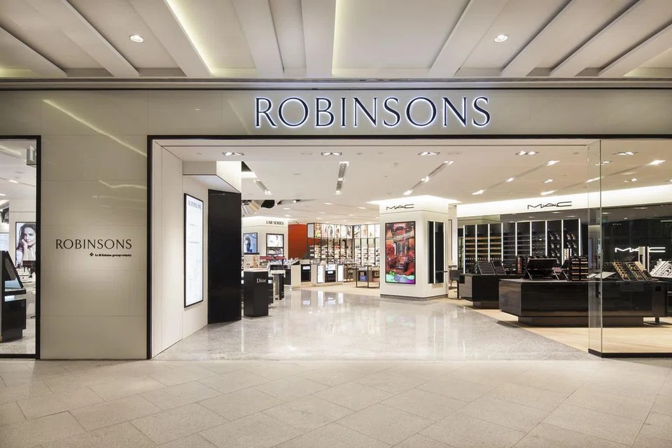 AKAN DITUTUP: Penutupan cawangan di Jem bermakna terdapat hanya dua cawangan Robinsons - di The Heeren dan Raffles City - sahaja yang tinggal. - Foto: ROBINSON'S 