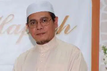 USTAZ MOHD NOOR: mengajak umat Islam melihat sifat Rasulullah yang penyayang terhadap orang lain - Foto ihsan USTAZ MOHD NOOR SAMAT