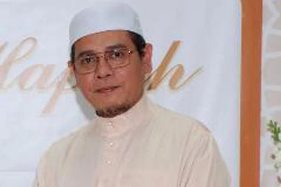 USTAZ MOHD NOOR: mengajak umat Islam melihat sifat Rasulullah yang penyayang terhadap orang lain - Foto ihsan USTAZ MOHD NOOR SAMAT