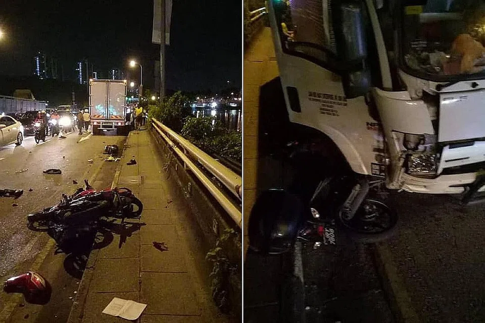NAHAS JALAN RAYA: Seorang lelaki berusia 21 tahun dan seorang lagi yang berusia 42 tahun terkorban dalam kemalangan di Koswe Woodlands awal pagi semalam. - Foto FACEBOOK JHONSON GRACE SINNAPAN