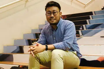 SELAMI KERJA KEMASYARAKATAN: Encik Muhammad Bakri Husin teruja dengan peluang memperkasa diri menerusi kerja kebajikan terhadap golongan istimewa mahupun menerusi program mesra alam. - Foto BH oleh HARYANI ISMAIL