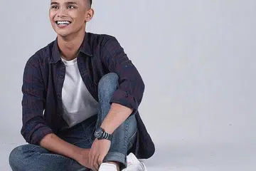 SALUR IDEA BARU: Sebagai anak muda yang mendalami bidang muzik di Maktab Seni Lasalle, Mohd Shahfiq Irman berharap dapat menyalur idea segar bagi membangkitkan persada muzik tempatan. - Foto S.RIA PRODUCTIONS