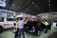 Lelaki ditangkap kerana cuba bawa 49 mercun masuk ke Singapura
