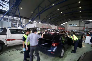 Lelaki ditangkap kerana cuba bawa 49 mercun masuk ke Singapura