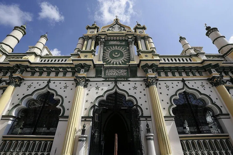 TERUS AKTIF: Masjid Abdul Gafoor menyediakan program dalam talian bagi diikuti ramai. - Foto MASJID ABDUL GAFOOR