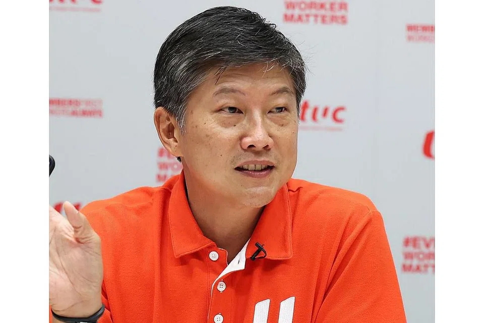 ​​​​​​​- Setiausaha Agung NTUC, Encik Ng Chee Meng semasa pelancaran 'Jurnal Pekerja Singapura'.