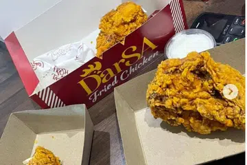 Pihak pengurusan cawangan ayam goreng DarSa Fried Chicken (DFC) mengeluarkan kenyataan memohon maaf atas kesilapan yang terjadi pada 17 Mac lalu.