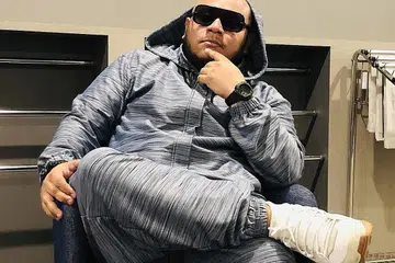 TIDAK MEMBIARKAN IDEA MENDAK: Atrez sering memikirkan cara memasyarakatkan muzik hip hop dan mencetus idea baru termasuk projek kerjasama Nusantara bersama penyanyi Malaysia, Ryan Deedat, dan penyanyi Indonesia, Rayi Putra. - Foto BM oleh HARYANI ISMAIL