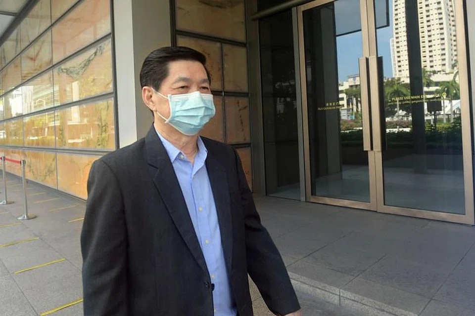 DIBEBASKAN DARI TUDUHAN: Dr Wee Teong Boo pada mulanya dibicarakan kerana telah mencabul seorang pesakit wanita pada November 2015 dan telah merogolnya semasa lawatan yang lain.