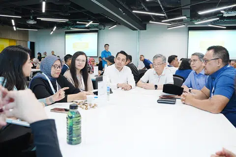 M kuasa tiga, punggol, masyarakat melayu/islam