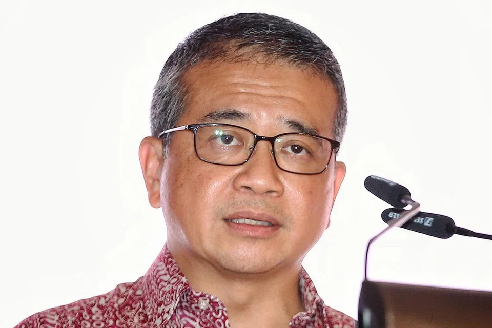 - Menteri Kebudayaan, Masyarakat dan Belia & Menteri Kedua Undang-undang, Encik Edwin Tong. 