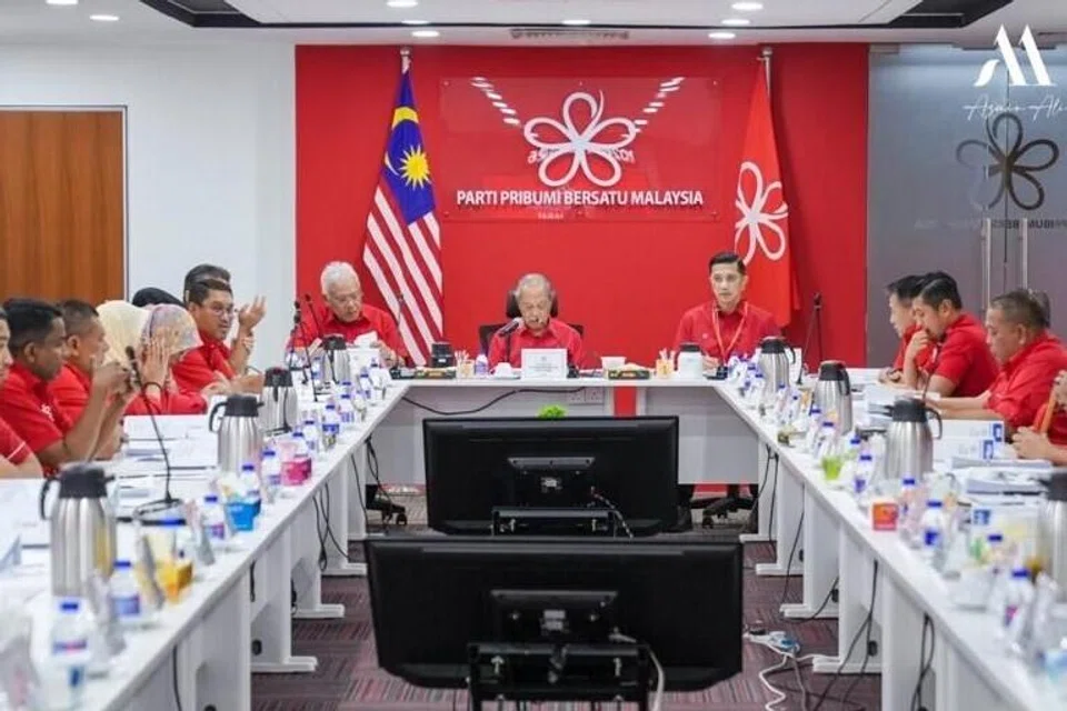Bersatu, Muhyiddin, letak, jawatan