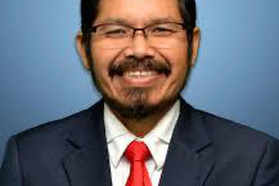 Datuk Seri Dr Mohd Uzir Mahidin: Ketua Perangkawan Malaysia. 
