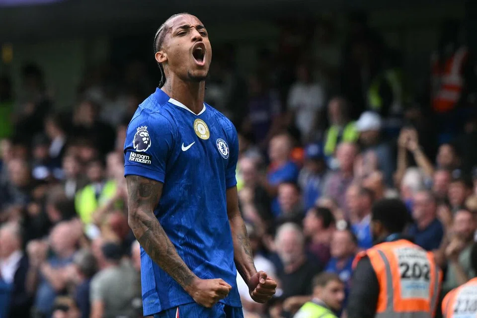 Penyerang berasal dari Brazil, Joao Pedro, sudah menghasilkan dua gol dan tiga assist (hantaran yang membuka peluang jaringan) dalam musim EPL 2025/26. 