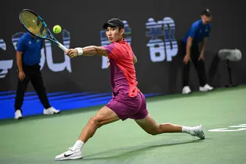 Pemain tenis China, Shang Juncheng, memenangi final Terbuka Chengdu dengan mengalahkan pemain Italy, Lorenzo Musetti. 
